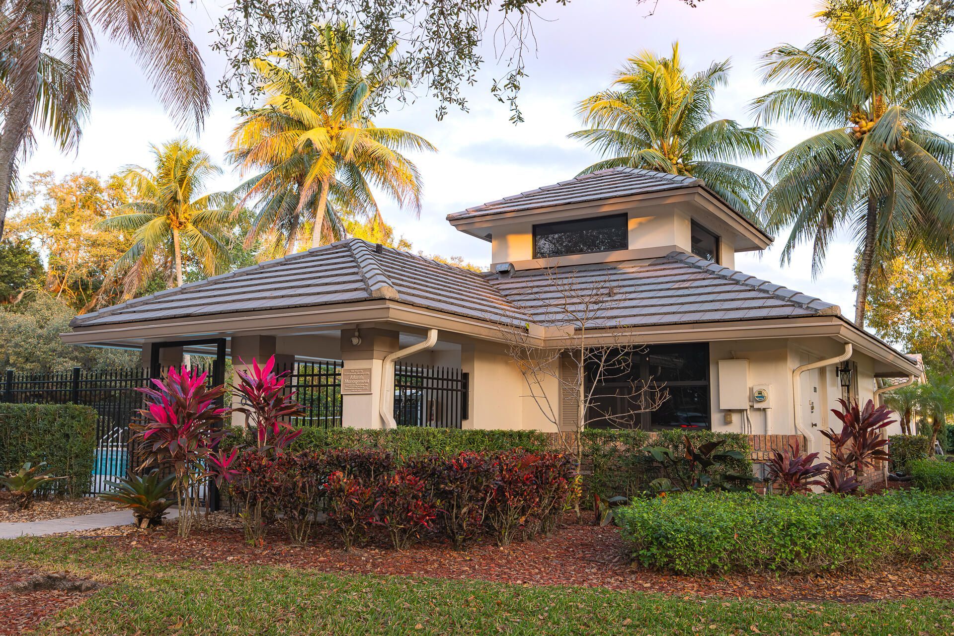 3302 Ridge Trace, Davie, FL 33328 Photo