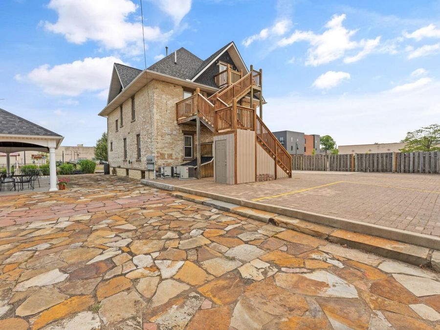 Property Image 64