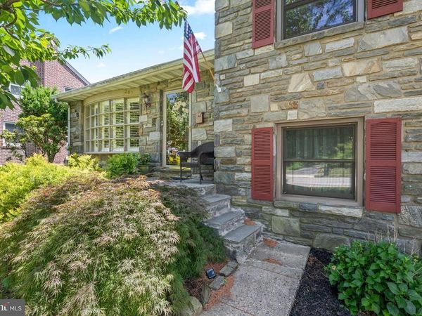 260 AVON ROAD, SPRINGFIELD, PA 19064
