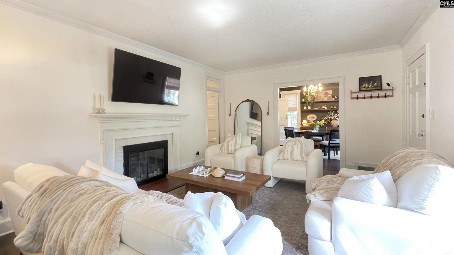 1729 Glenwood Road  Photo 6