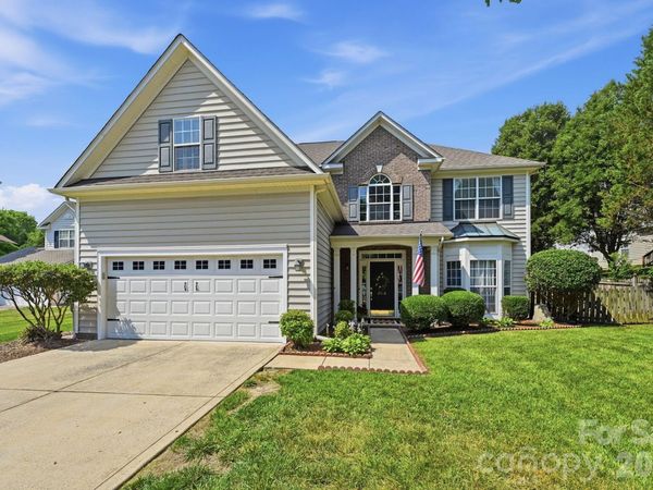 8918 Magennis Grove Court, Charlotte, NC 28216