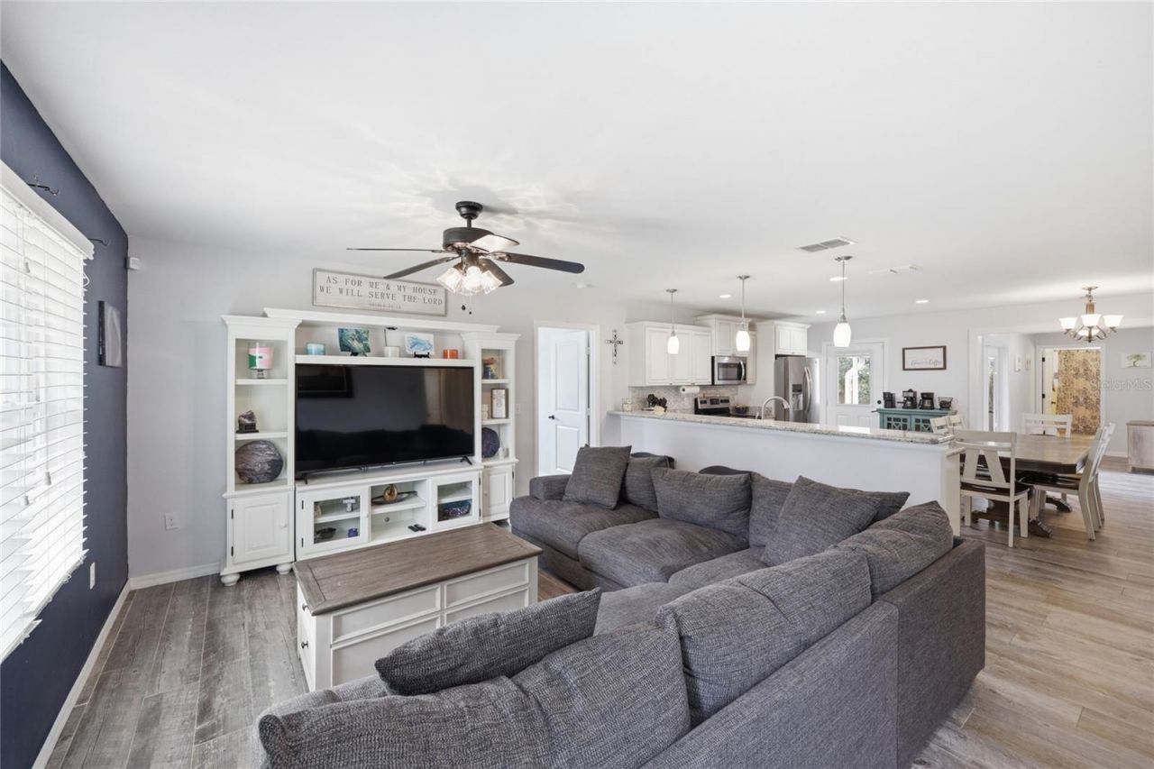 2830 NW 174 Street , Trenton, FL 32693 Photo