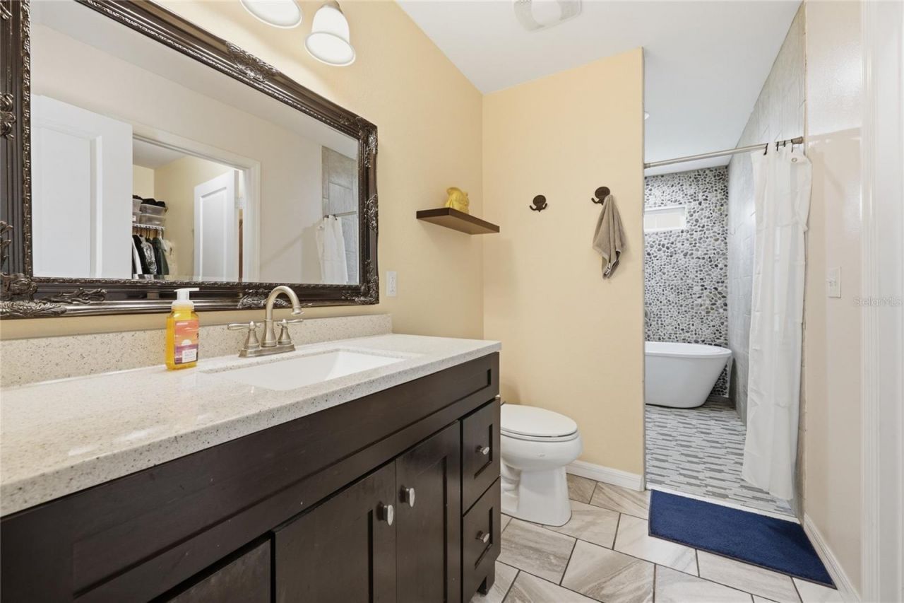 2830 NW 174 Street , Trenton, FL 32693 Photo