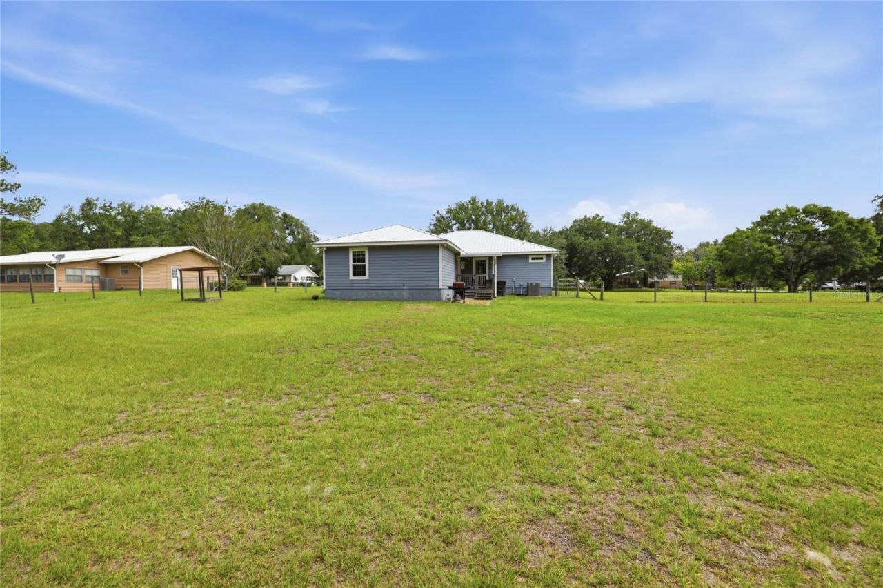 2830 NW 174 Street , Trenton, FL 32693 Photo