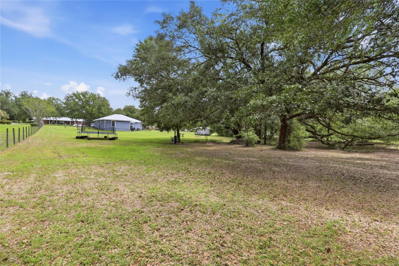 2830 NW 174 Street , Trenton, FL 32693 Photo