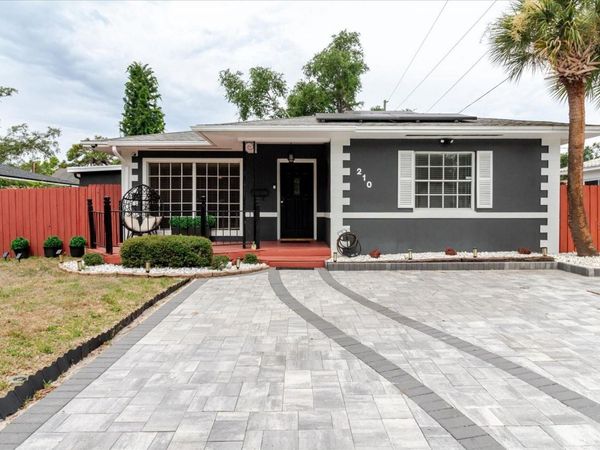 210 49 TH STREET N, ST PETERSBURG, FL 33710