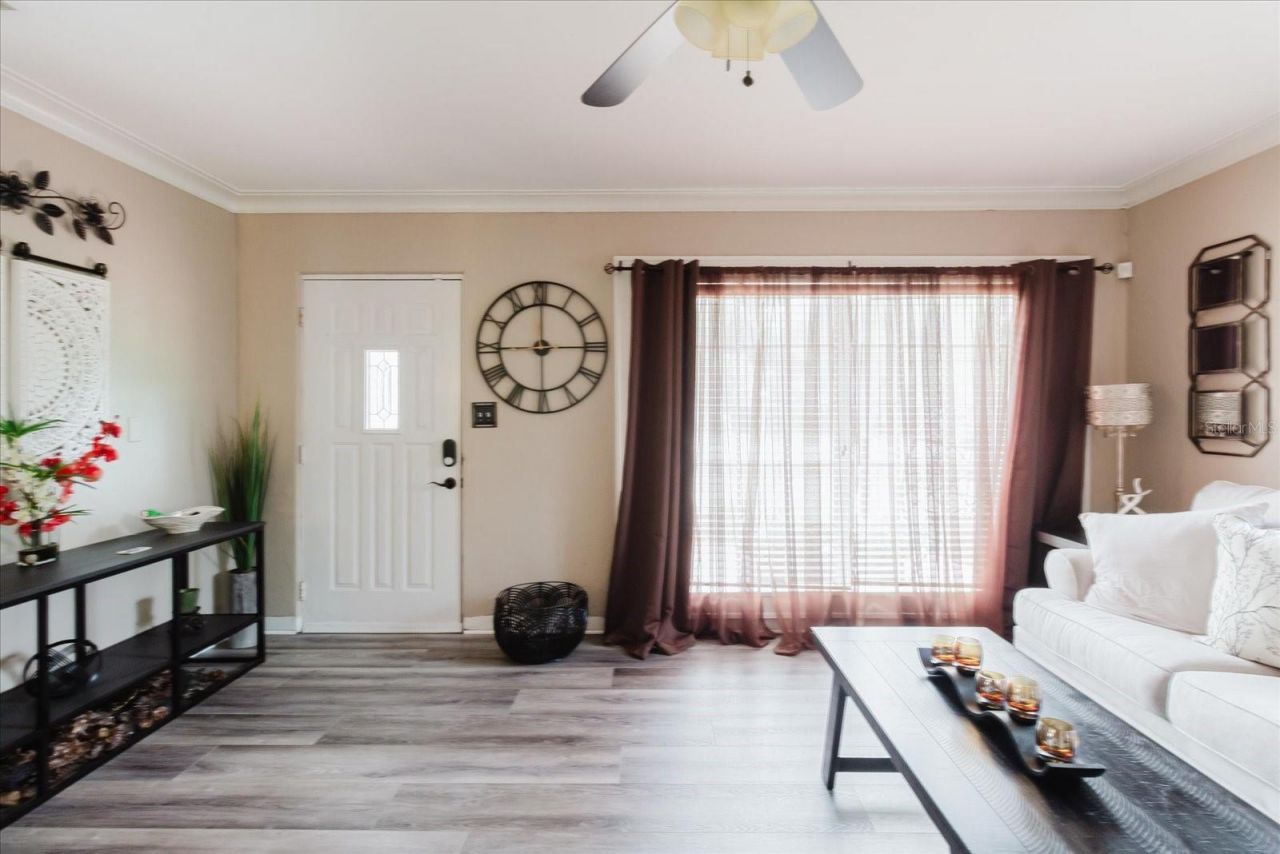 210 49 Th Street N, Saint Petersburg, FL 33710 Photo