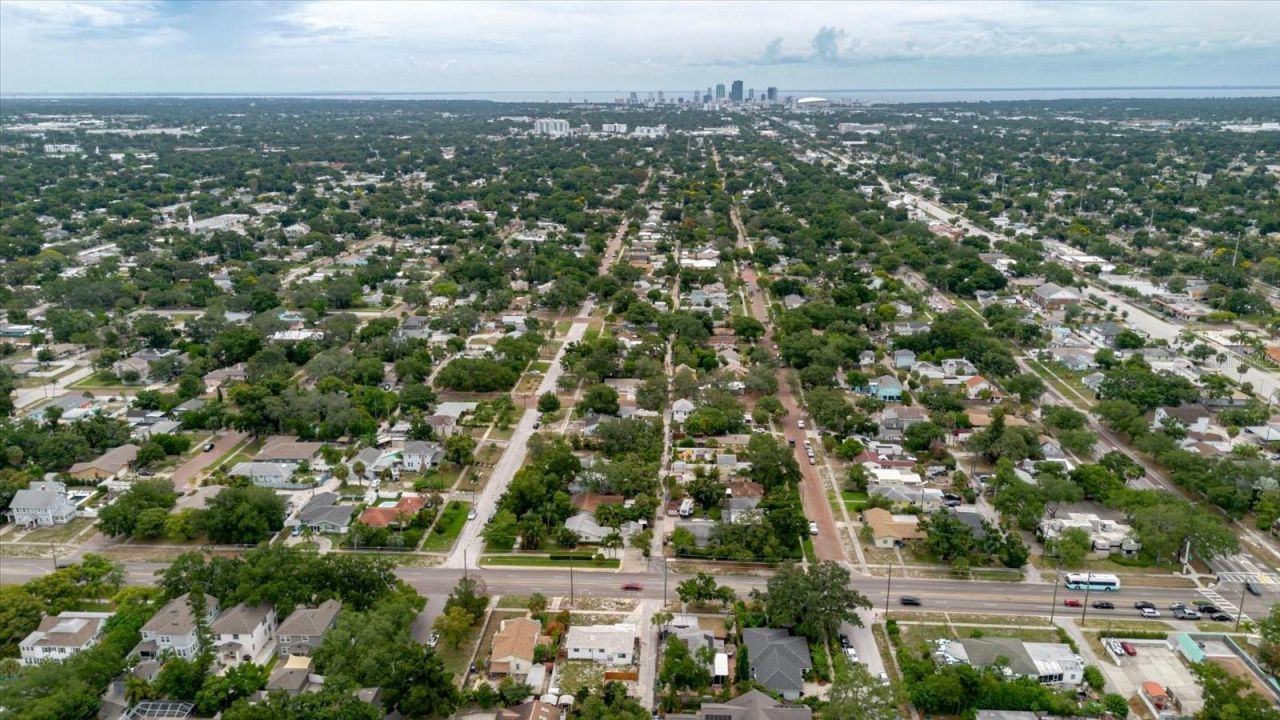 210 49 Th Street N, Saint Petersburg, FL 33710 Photo
