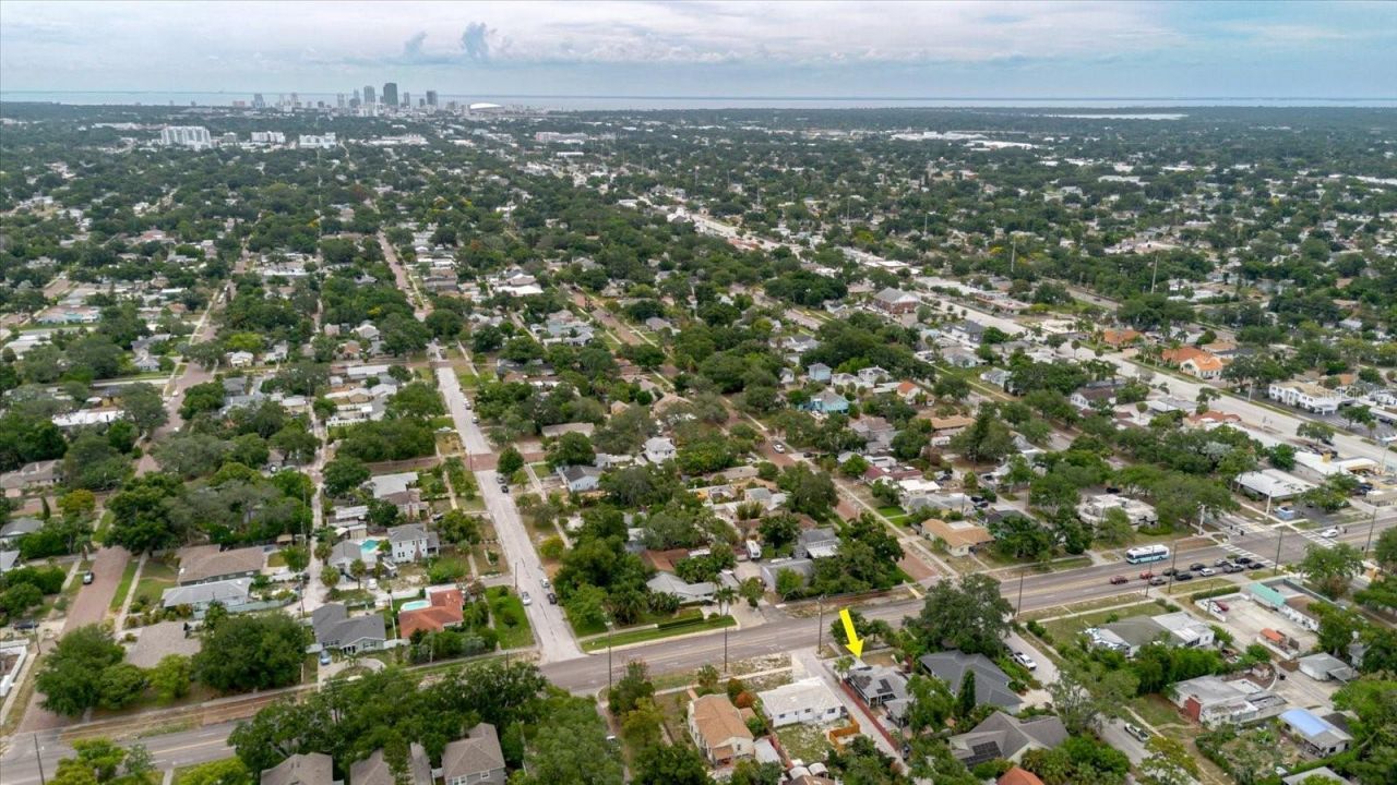 210 49 Th Street N, Saint Petersburg, FL 33710 Photo