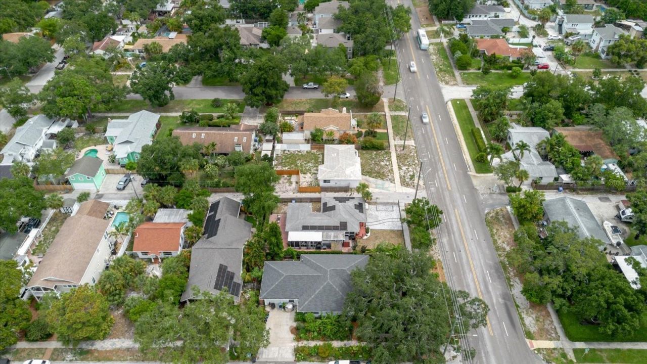 210 49 Th Street N, Saint Petersburg, FL 33710 Photo