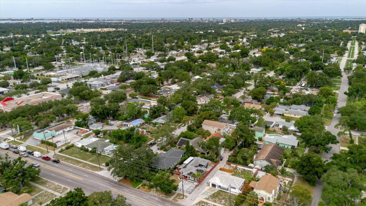 210 49 Th Street N, Saint Petersburg, FL 33710 Photo