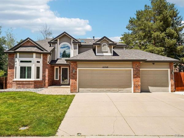 10749 W Vista View Drive, Littleton, CO 80127
