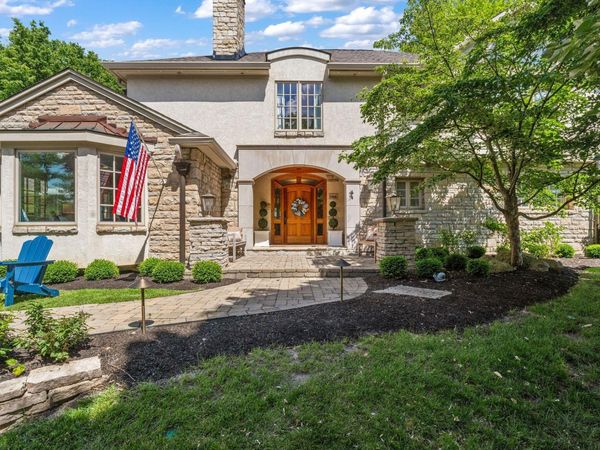 2908 S Dorchester Road, Columbus, OH 43221