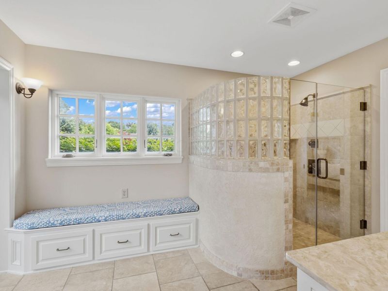2908 S Dorchester Road, Columbus, OH 43221 Photo 26