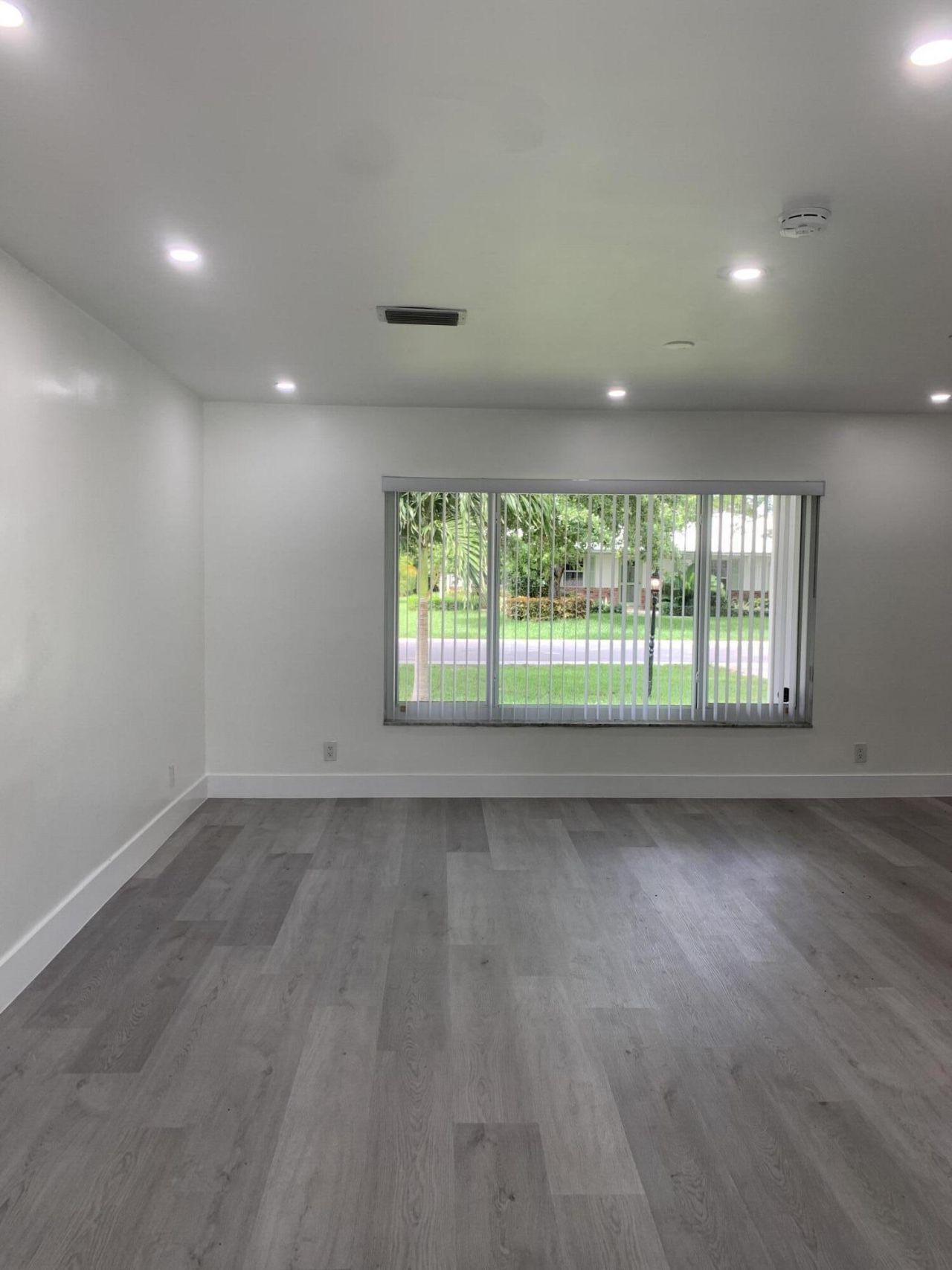 4005 NW 76th Avenue, Coral Springs, FL 33065 Photo