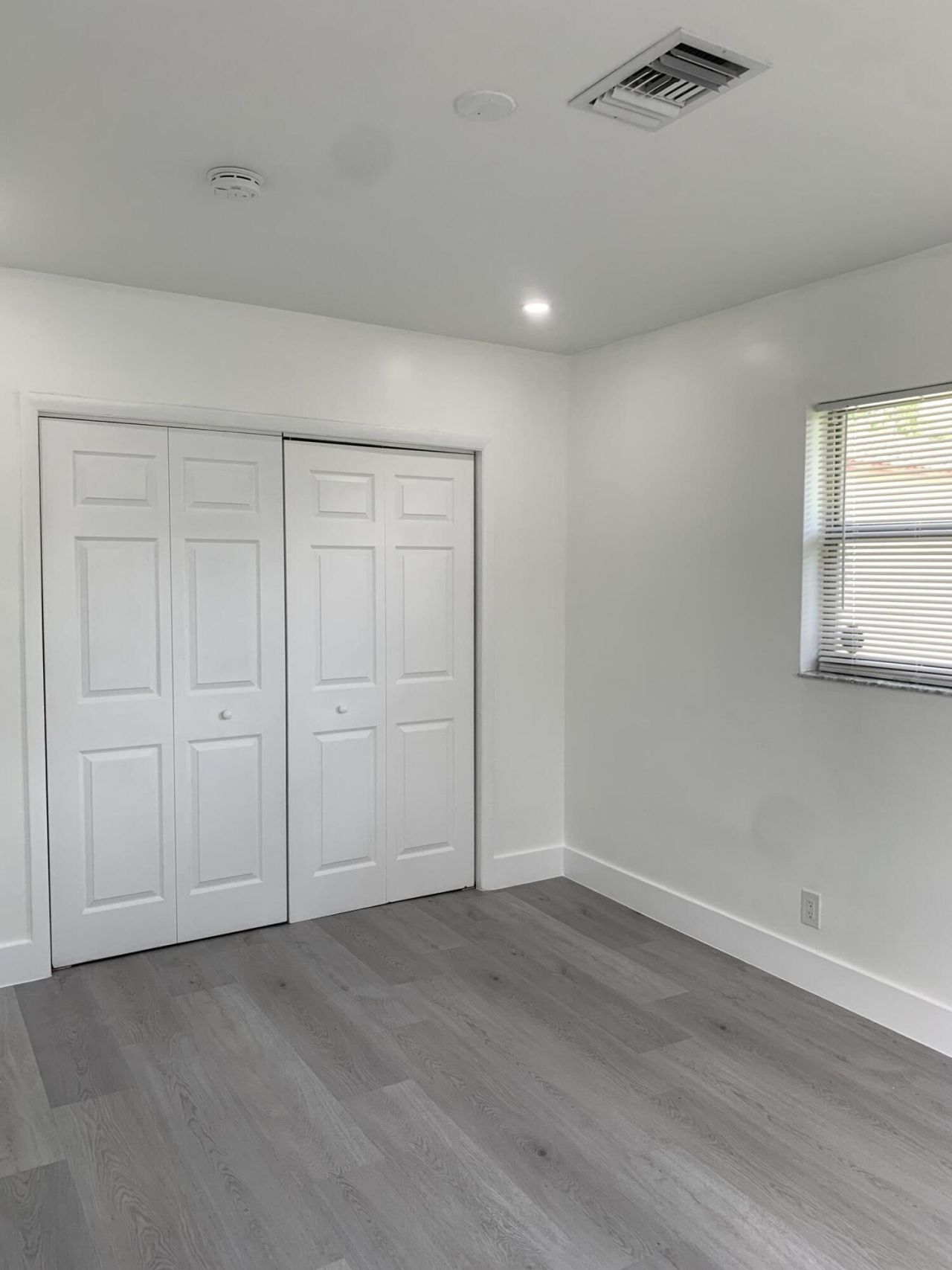 4005 NW 76th Avenue, Coral Springs, FL 33065 Photo