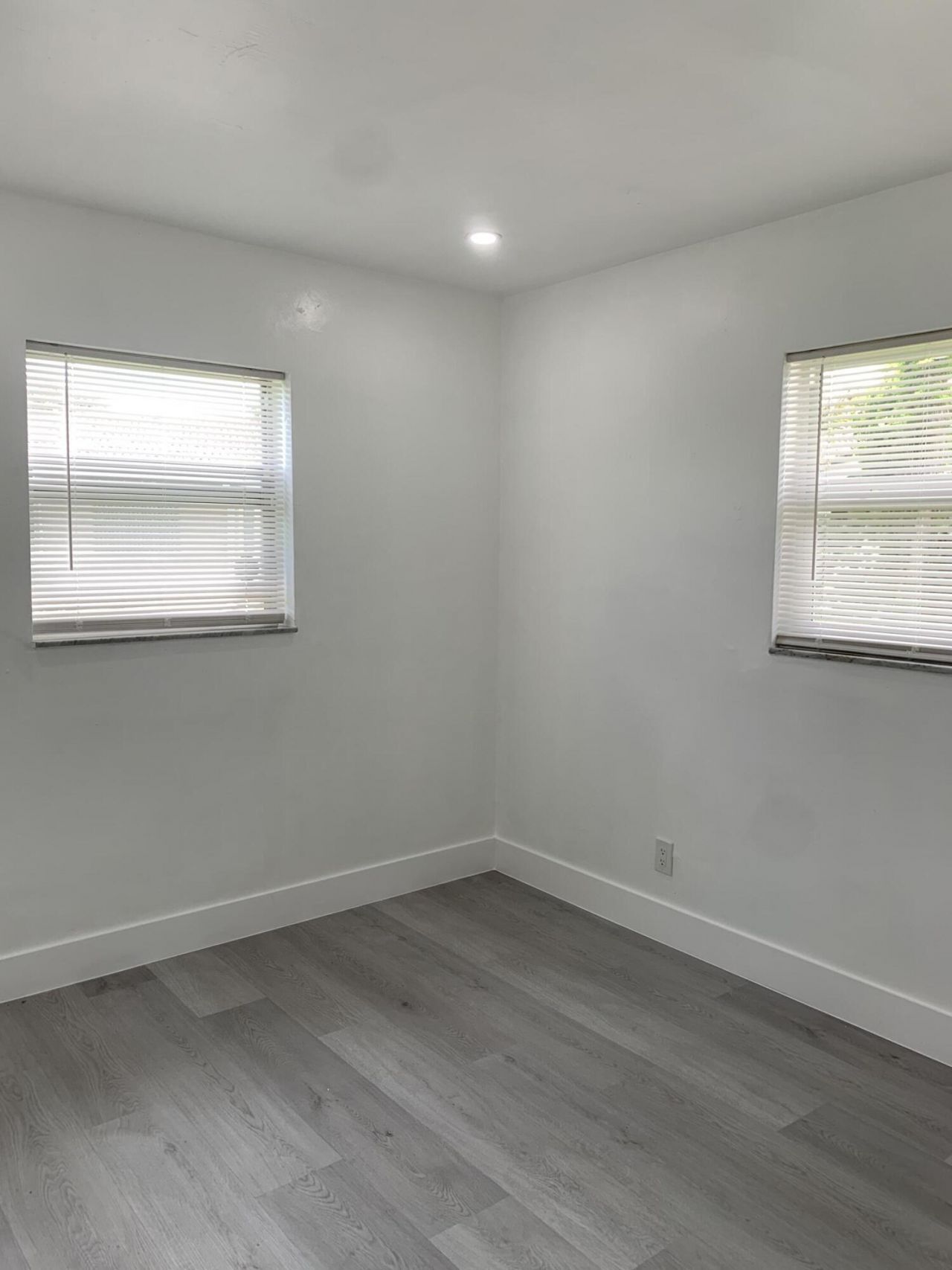 4005 NW 76th Avenue, Coral Springs, FL 33065 Photo