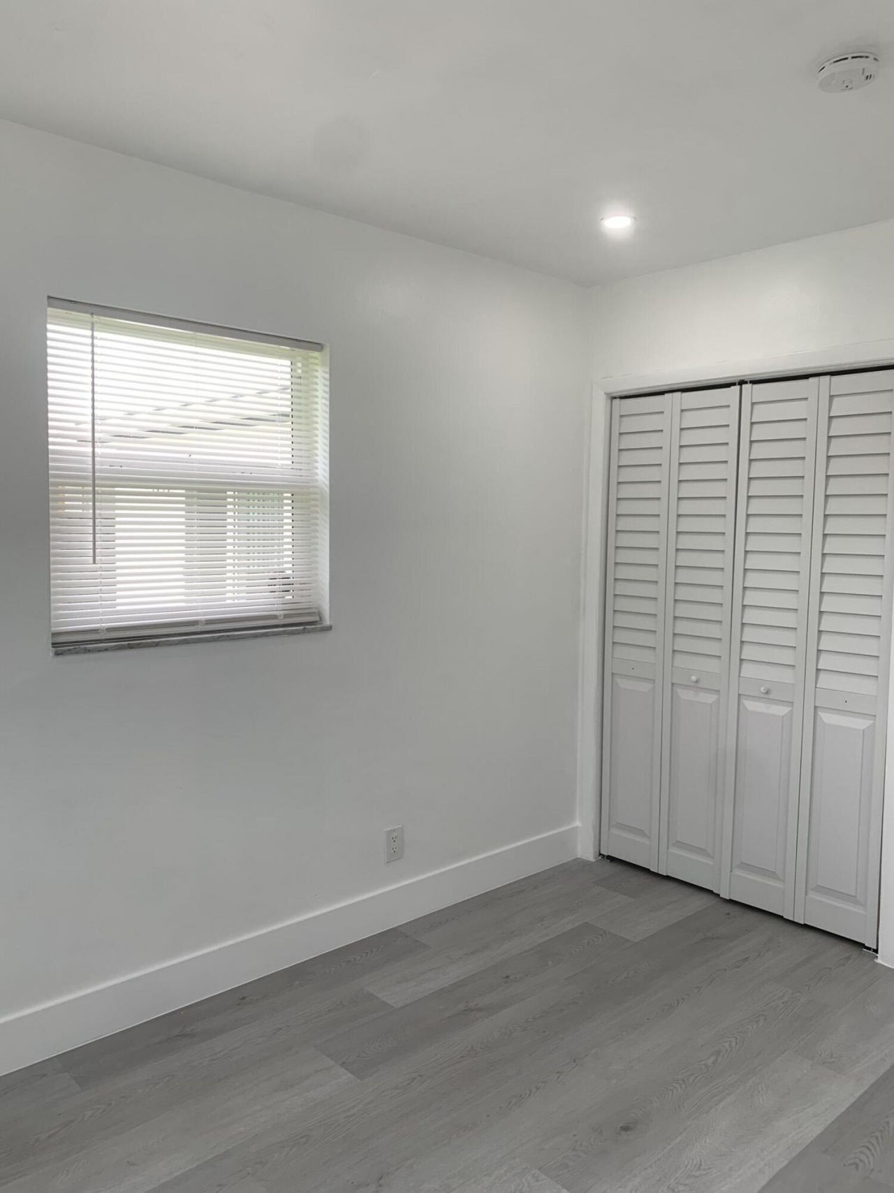 4005 NW 76th Avenue, Coral Springs, FL 33065 Photo