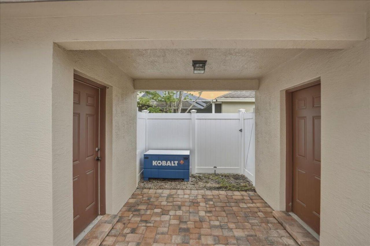 2583 SE Ruskin Drive, Port Saint Lucie, FL 34952 Photo