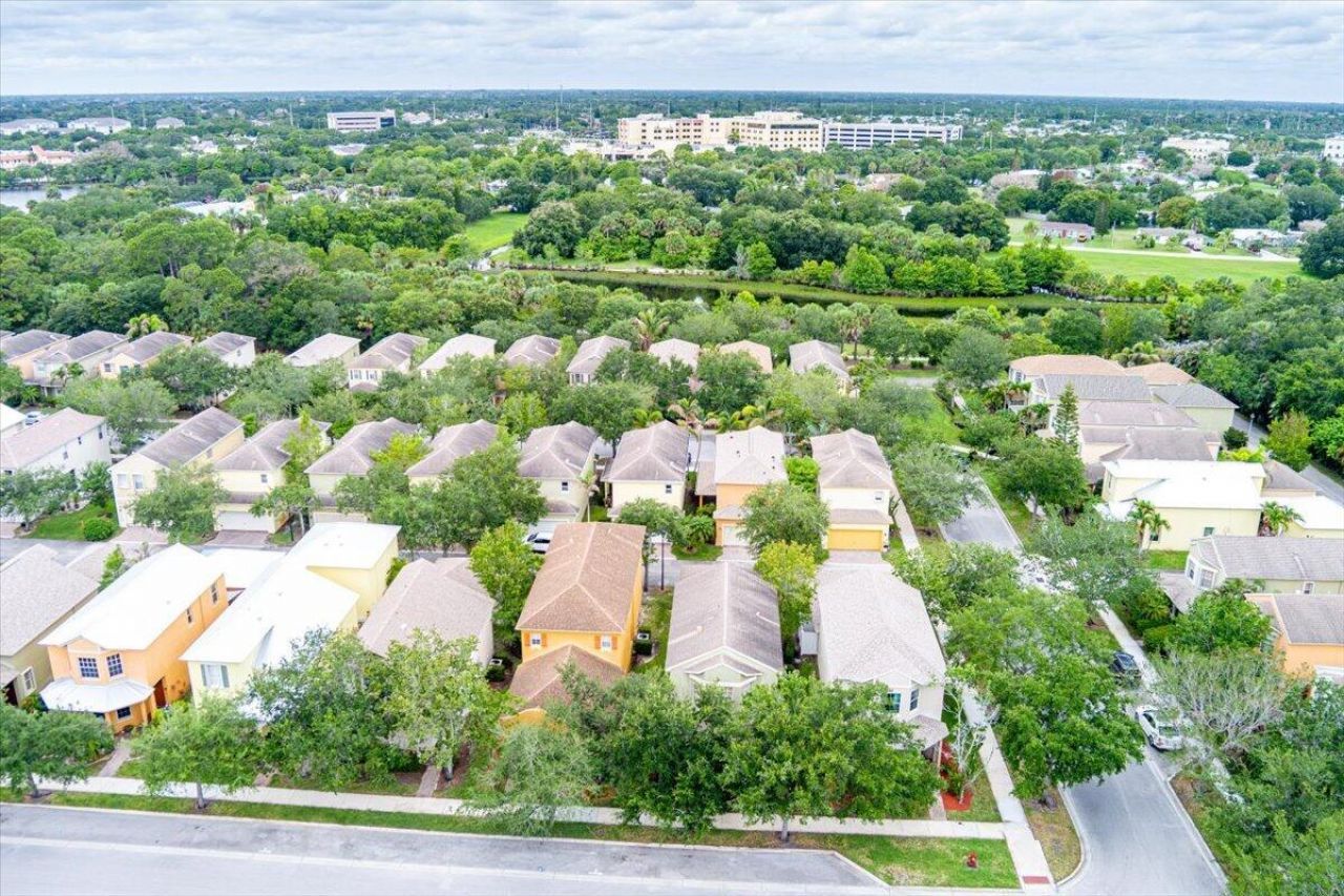 2583 SE Ruskin Drive, Port Saint Lucie, FL 34952 Photo