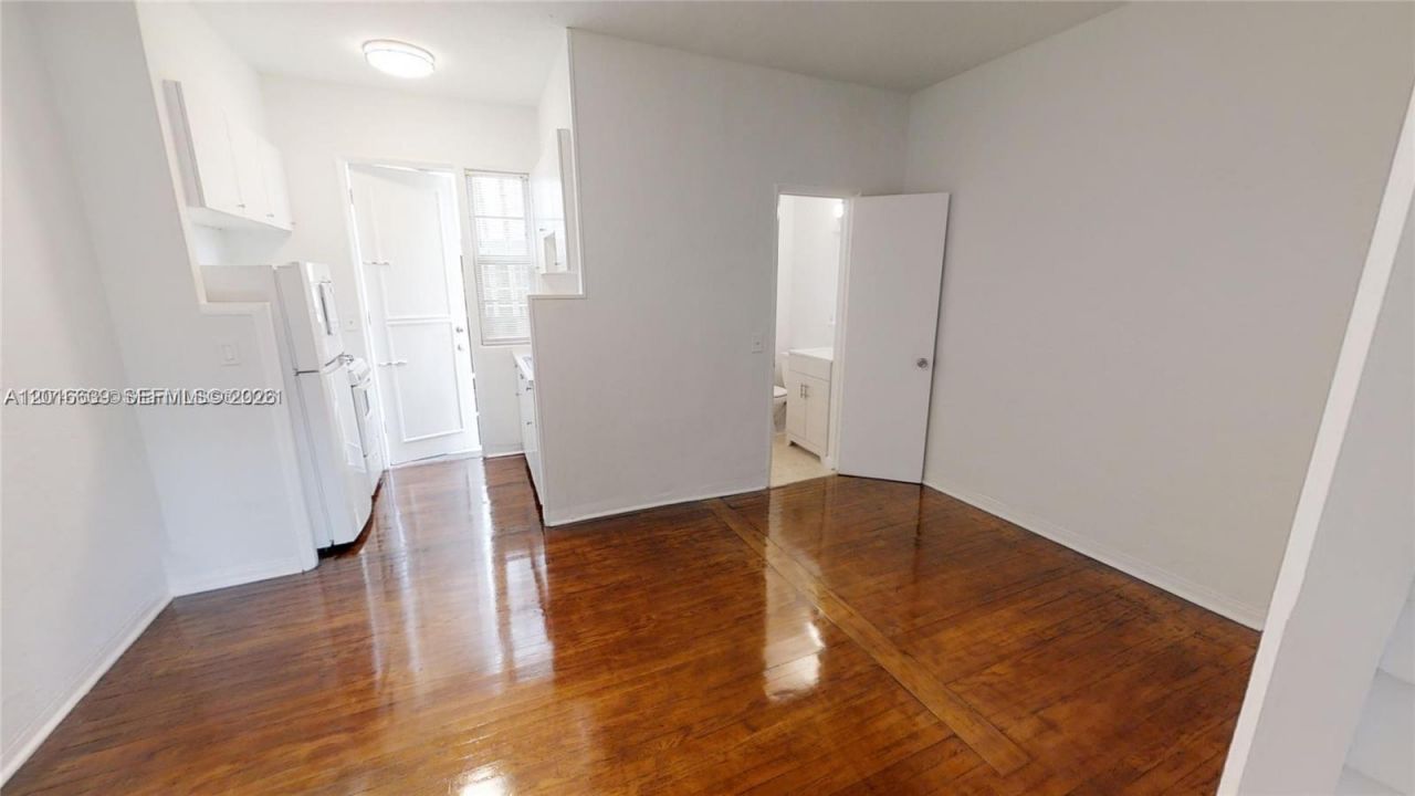 639 12 Street, Unit 3, Miami Beach, FL 33139 Photo