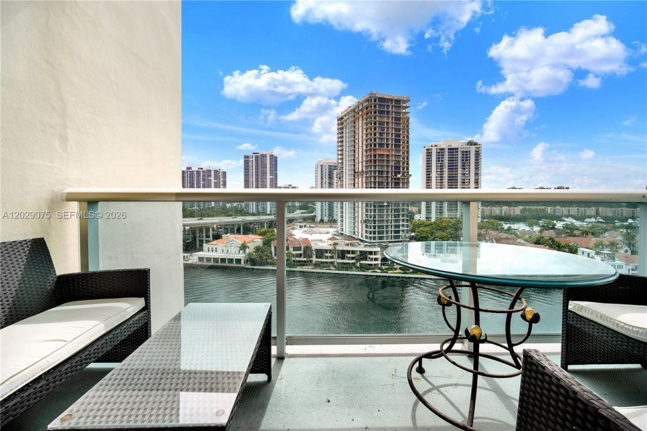 19390 Collins Ave, Unit 1419, Sunny Isles Beach, FL 33160 Photo