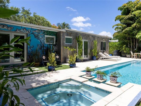 651 NE 52nd Ter , Miami, FL 33137