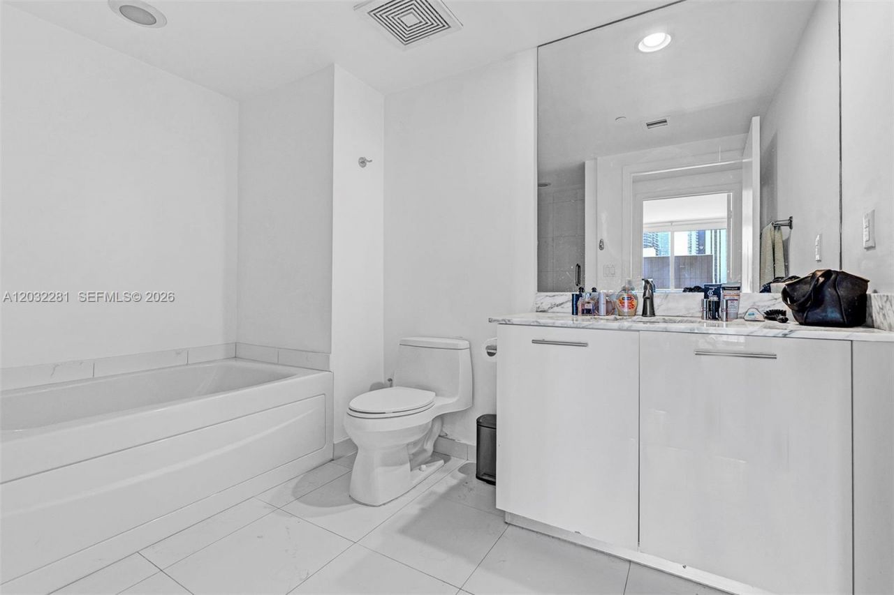 55 SE 6th St , Unit 1208, Miami, FL 33131 Photo