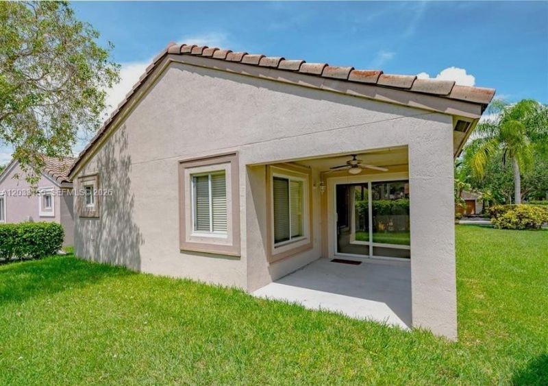 1530 Canary Island Dr, Weston, FL 33327 Photo