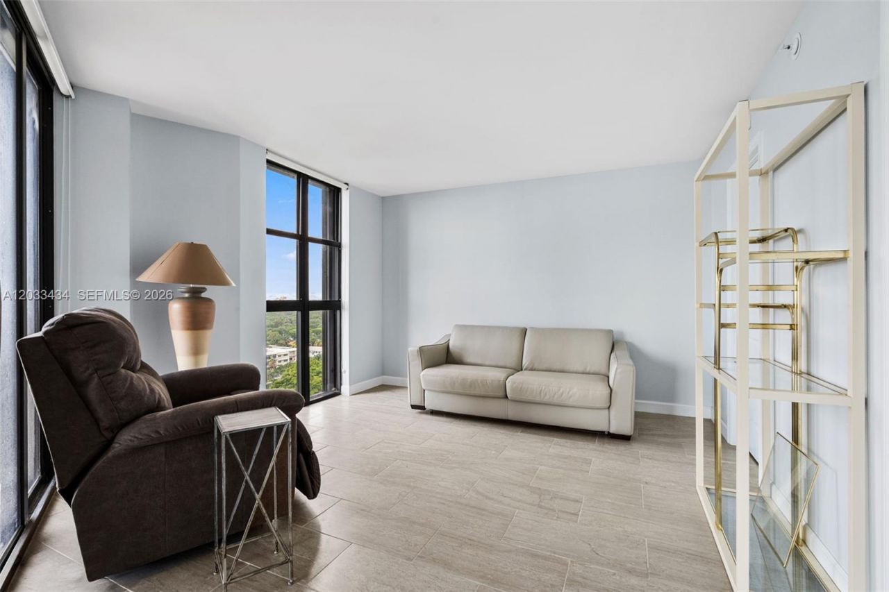1000 Quayside Ter , Unit 1604, Miami, FL 33138 Photo