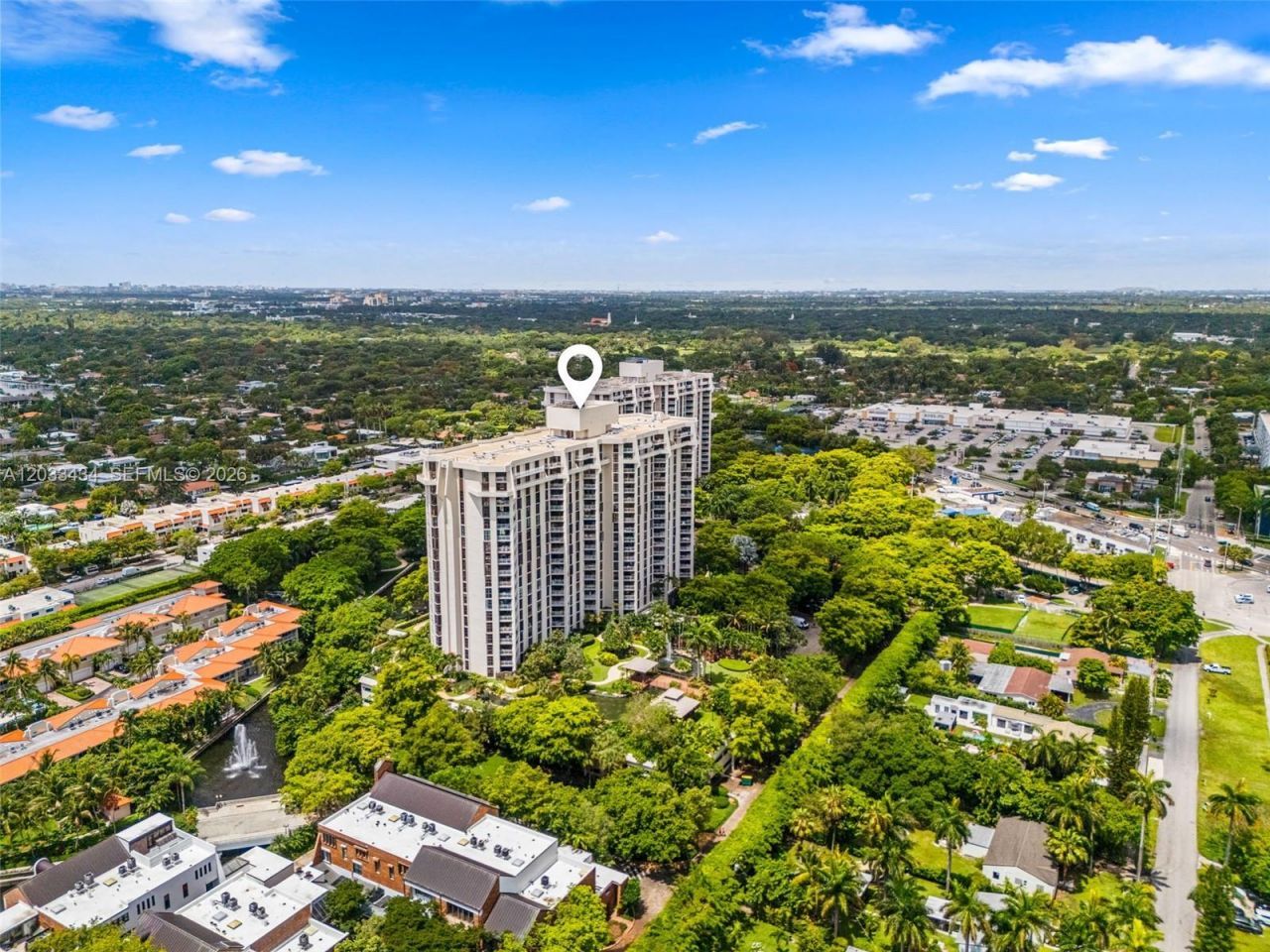 1000 Quayside Ter , Unit 1604, Miami, FL 33138 Photo