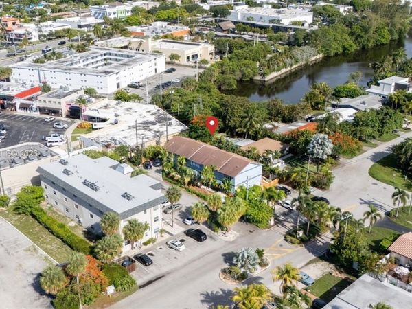 3014 NE 21st Ter, Fort Lauderdale, FL 33306