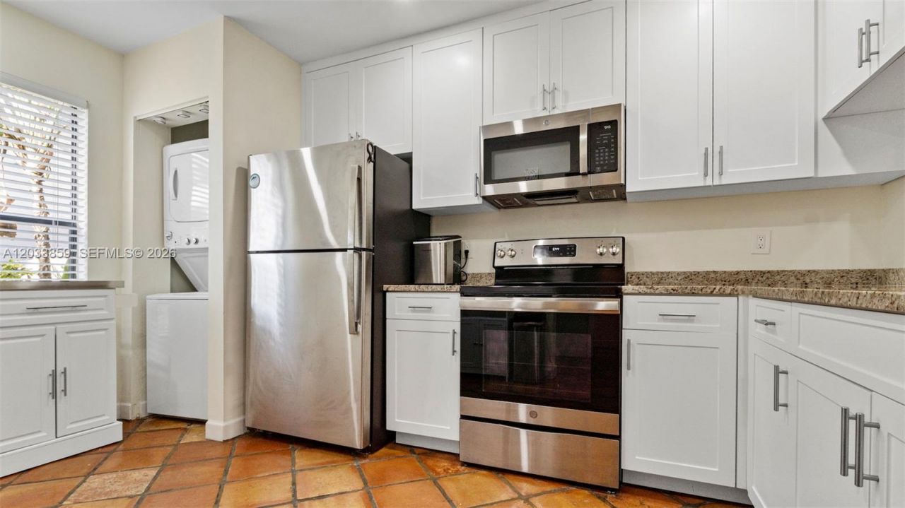 3014 NE 21st Ter, Fort Lauderdale, FL 33306 Photo
