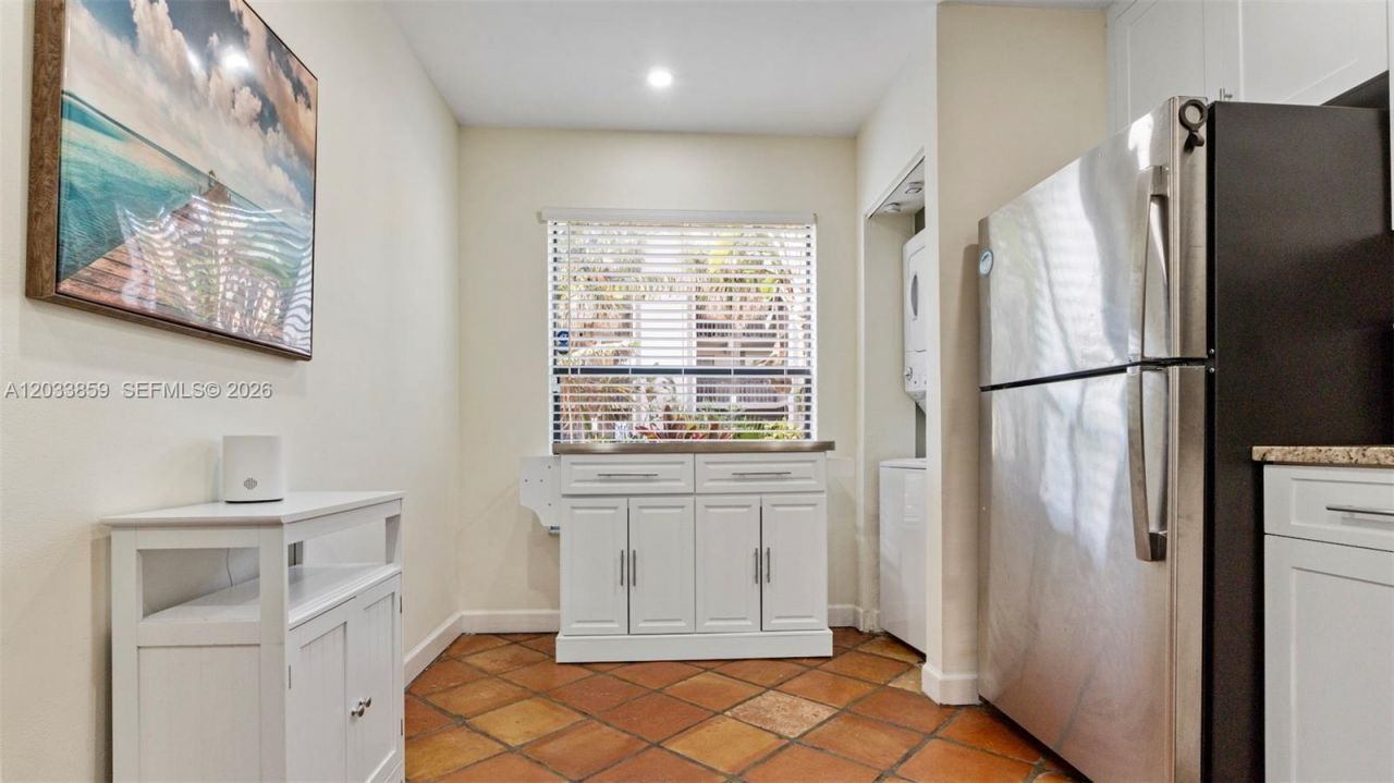 3014 NE 21st Ter, Fort Lauderdale, FL 33306 Photo
