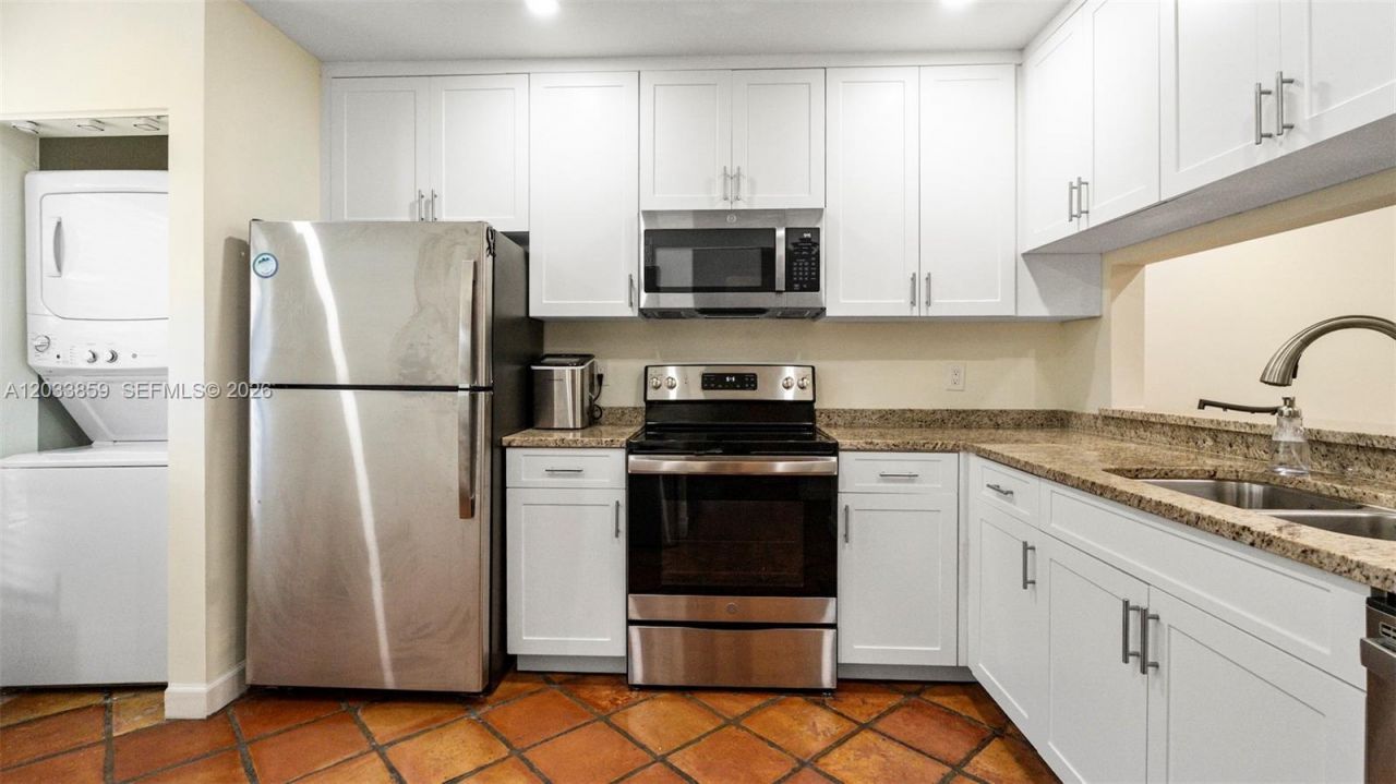 3014 NE 21st Ter, Fort Lauderdale, FL 33306 Photo