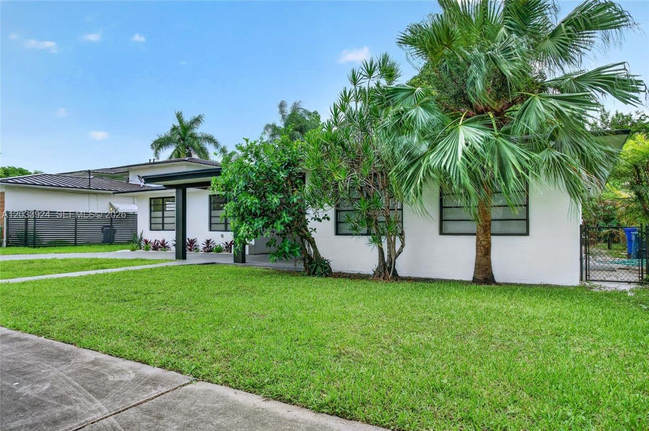 1170 NW 87th St, Miami, FL 33150 Photo