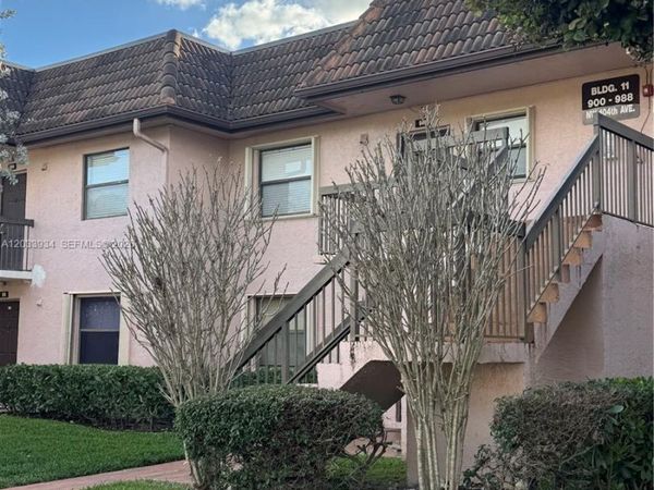 940 NW 104th Ave , Unit 203, Pembroke Pines, FL 33026