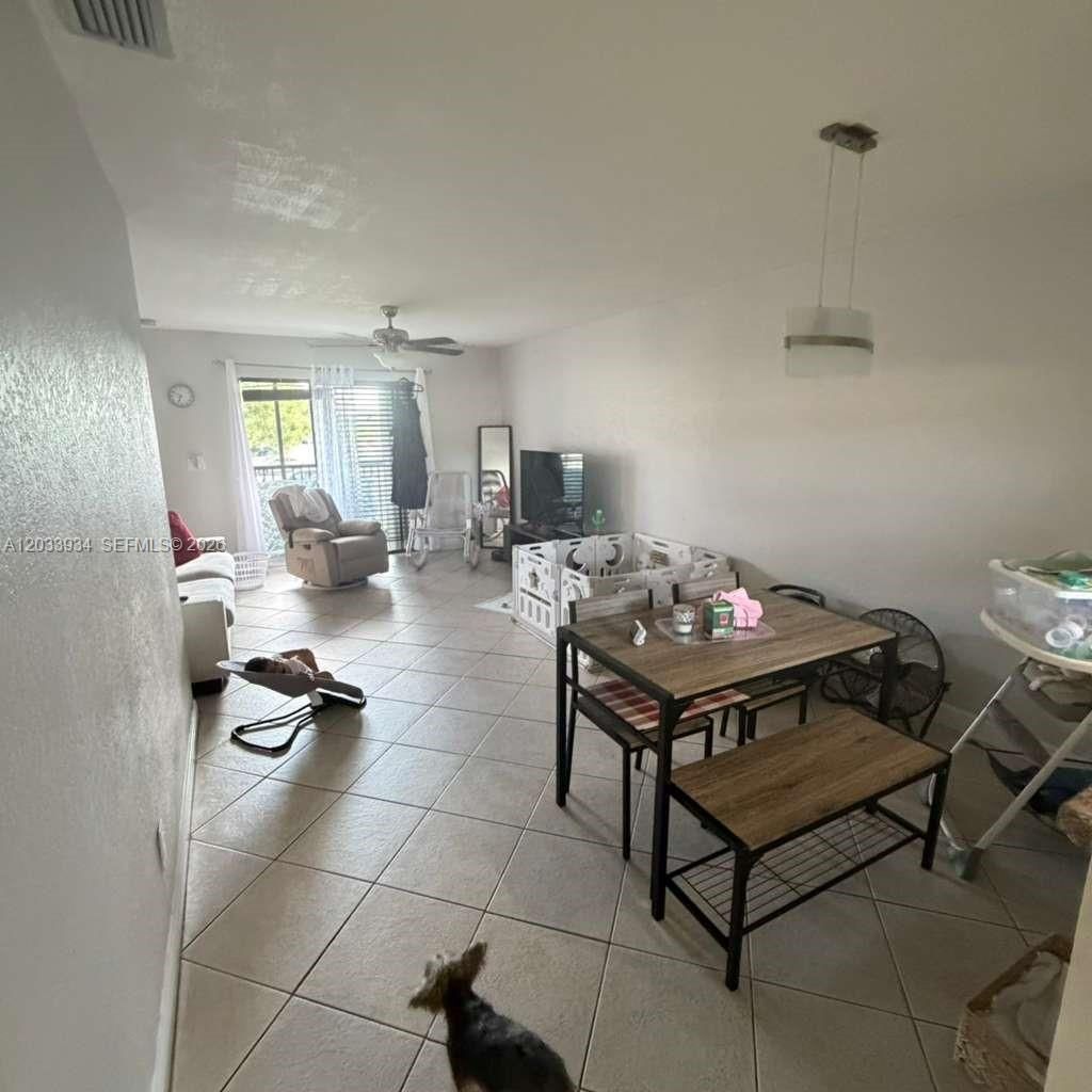 940 NW 104th Ave , Unit 203, Pembroke Pines, FL 33026 Photo