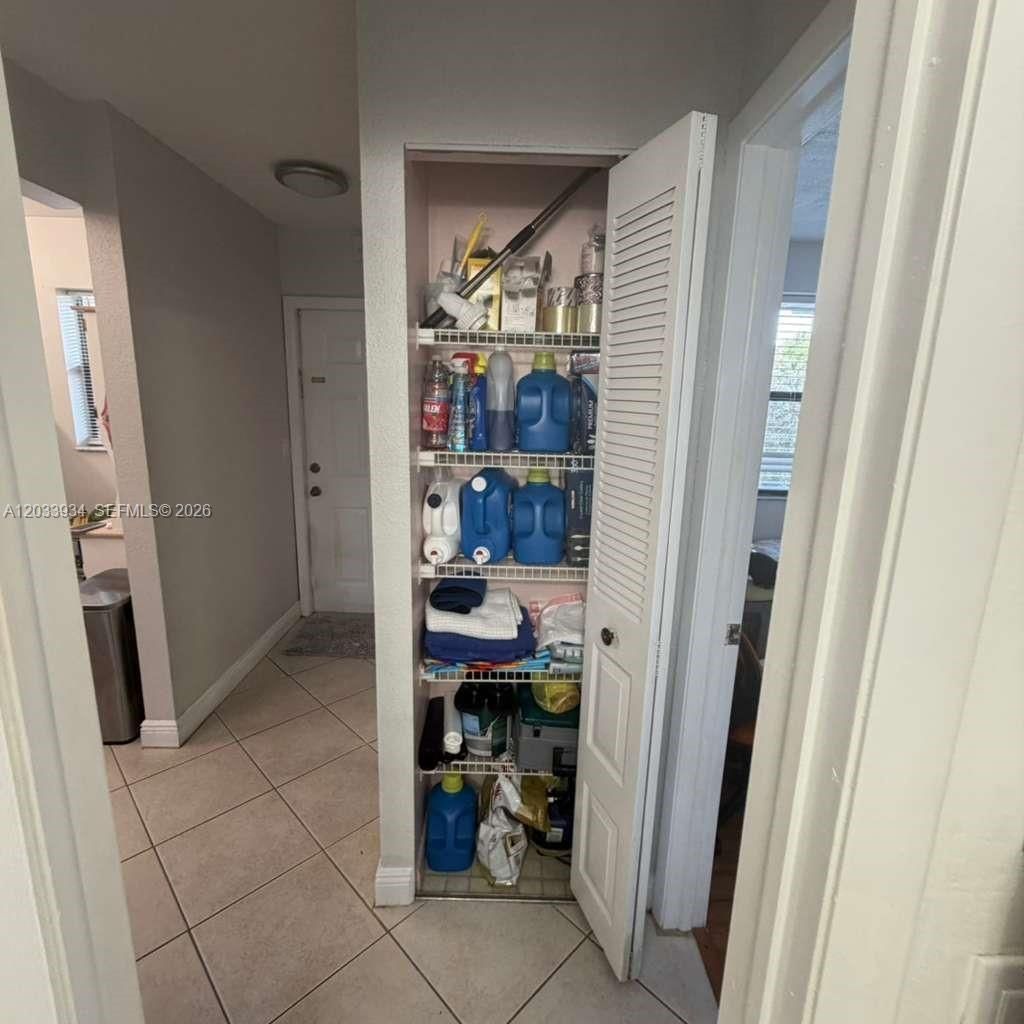 940 NW 104th Ave , Unit 203, Pembroke Pines, FL 33026 Photo