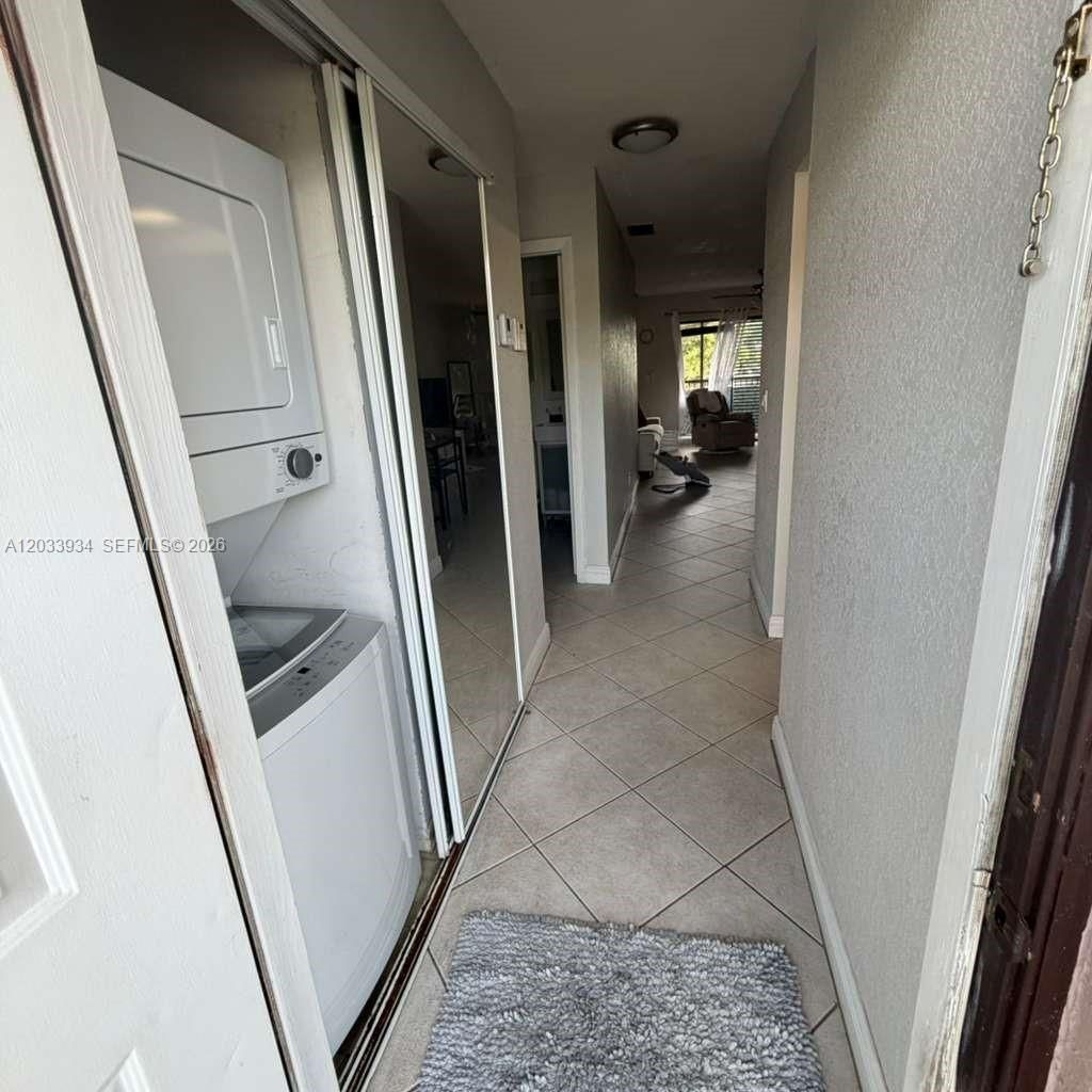 940 NW 104th Ave , Unit 203, Pembroke Pines, FL 33026 Photo