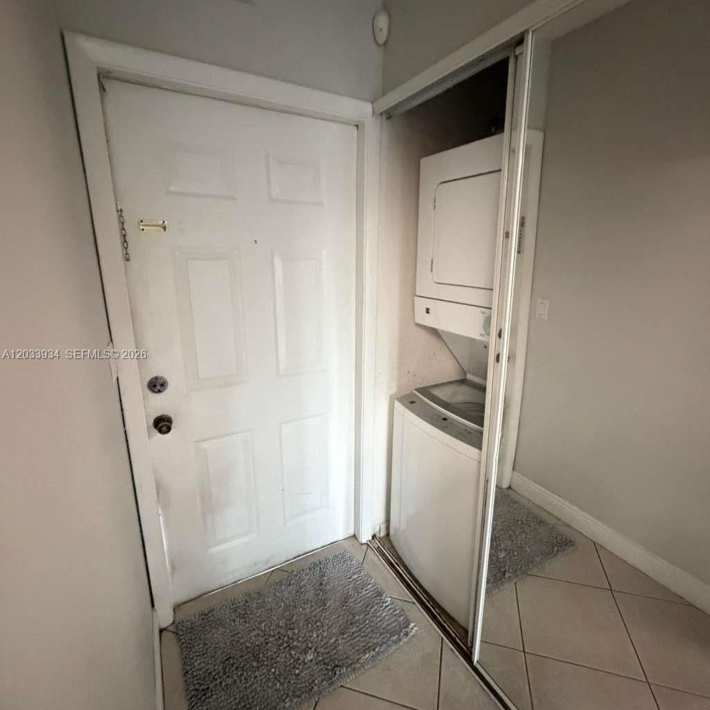 940 NW 104th Ave , Unit 203, Pembroke Pines, FL 33026 Photo