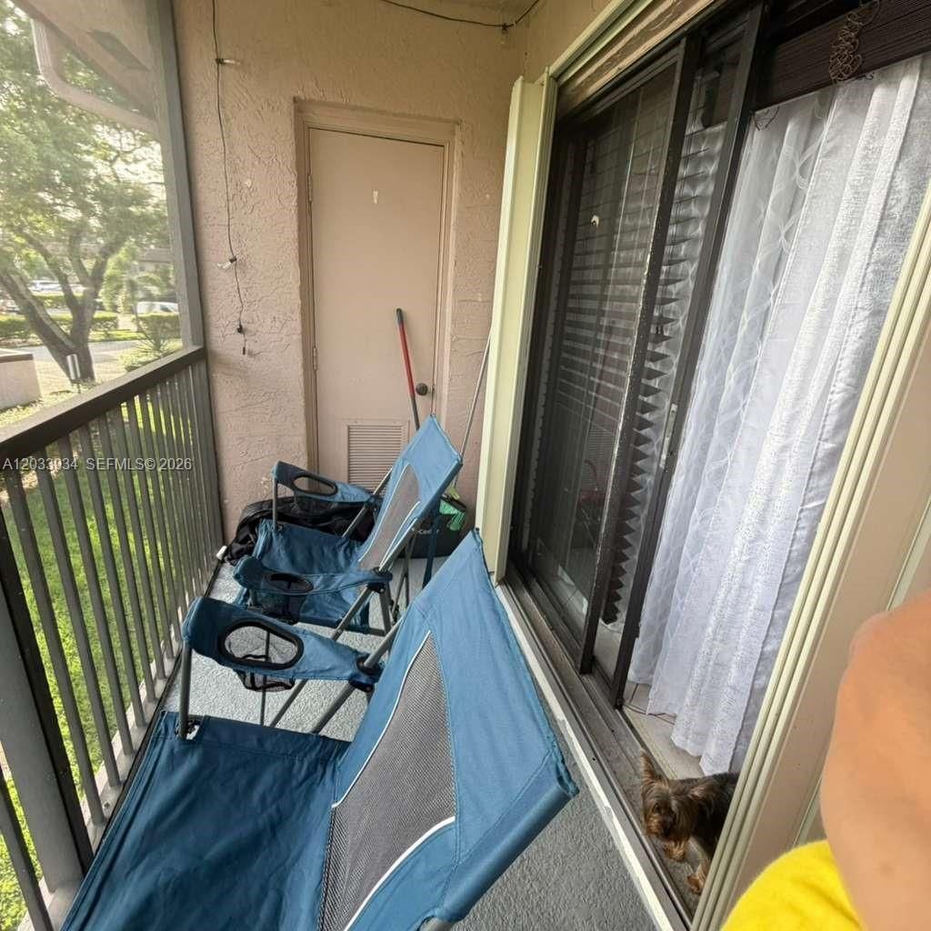 940 NW 104th Ave , Unit 203, Pembroke Pines, FL 33026 Photo