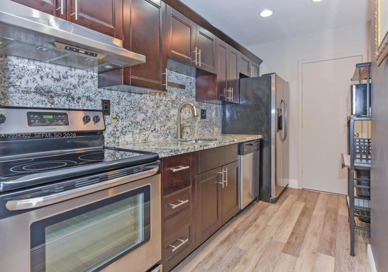 298 SW 6th St , Unit 1030, Boca Raton, FL 33432 Photo
