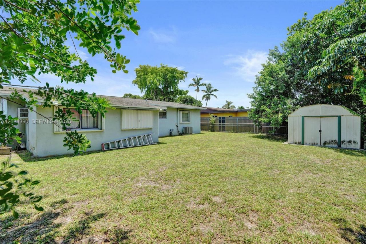 17132 NW 9th Ct, Miami Gardens, FL 33169 Photo