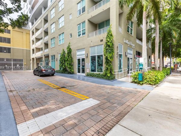 3180 SW 22nd St., Unit 701, Miami, FL 33145