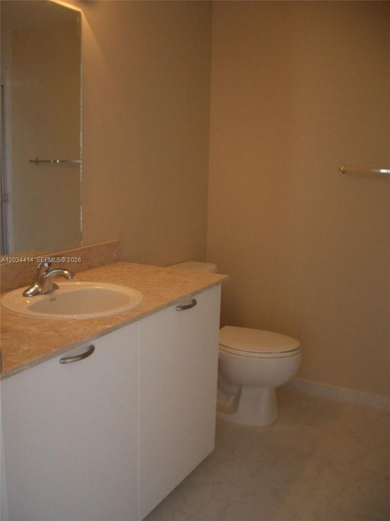 3180 SW 22nd Ter , Unit 701, Miami, FL 33145 Photo