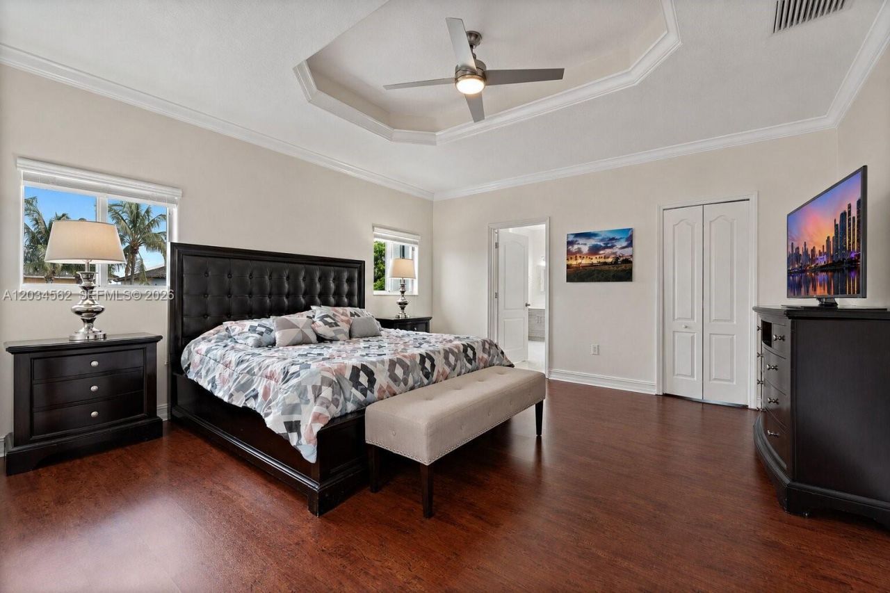 15651 SW 14th St , Miami, FL 33194 Photo