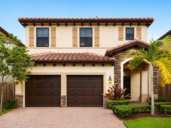 2434 NE 1st St , Unit 2434, Homestead, FL 33033