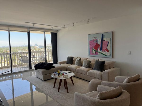 2000 Island Blvd , Unit 1603, Aventura, FL 33160