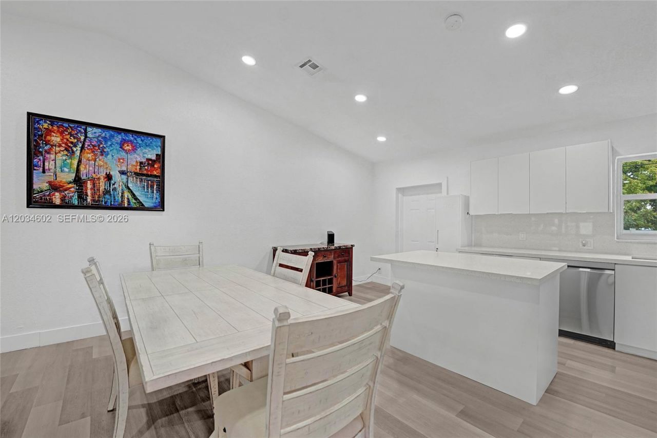 3413 SW 12th Ct, Fort Lauderdale, FL 33312 Photo